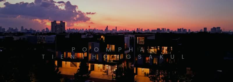 The Palm Residences Pattanakarn, Bangkok, 1 Soi Phatthanakan Soi 38, Suan Luang, Suan Luang, Bangkok, 4 Bedrooms, 421 sqm, Single Detached House For Sale, by Poomphat Tienthongsakul, 500489212 - DDproperty.com