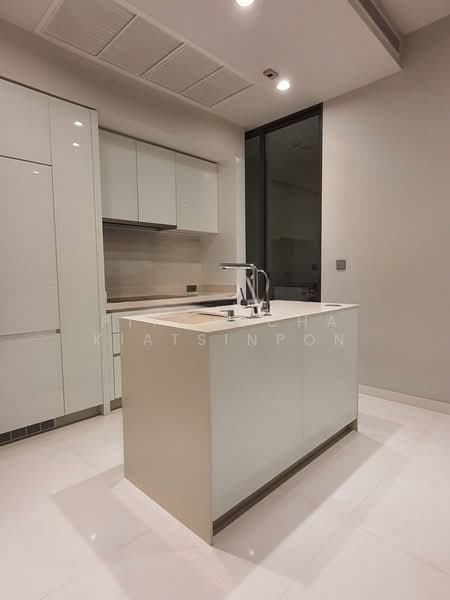 Vittorio 39, Bangkok, 8 Sukhumvit, Khlong Tan Nua, Watthana, Bangkok, 2 Bedrooms, 102 sqm, Condo For Rent, by Pitchocha Kiatsinpon, 500489239 - DDproperty.com