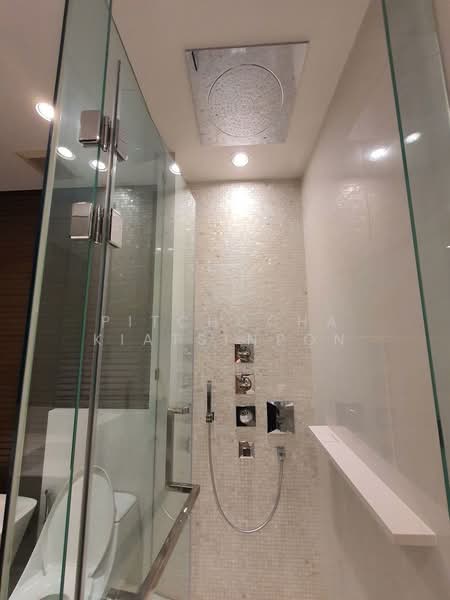 Vittorio 39, Bangkok, 8 Sukhumvit, Khlong Tan Nua, Watthana, Bangkok, 2 Bedrooms, 102 sqm, Condo For Rent, by Pitchocha Kiatsinpon, 500489239 - DDproperty.com