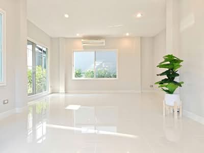 ขาย - Centro Srinakarin-Bangna : บ้านเดี่ยว เซนโทร ศรีนครินทร์-บางนา, กรุงเทพ