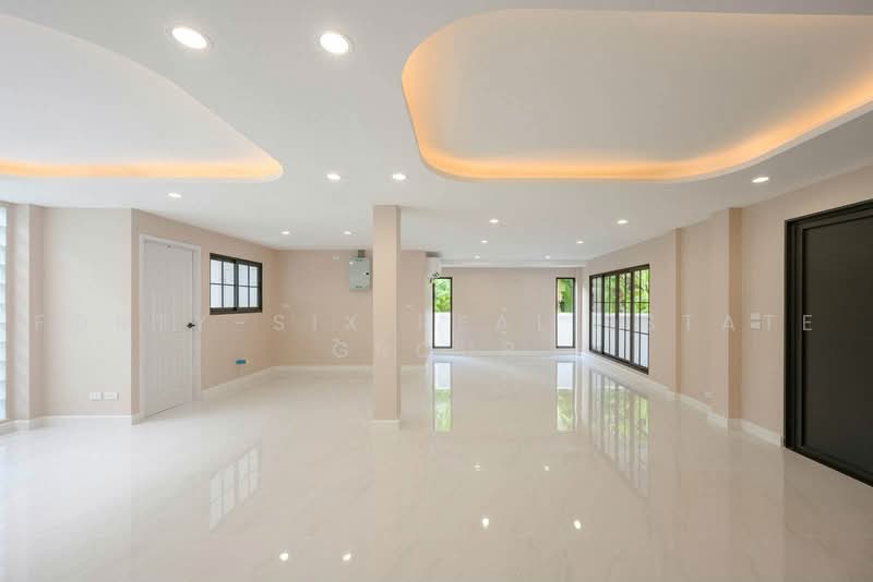 Centro Bangna : เซนโทร บางนา, สมุทรปราการ, 111 ซอย3, บางแก้ว, บางพลี, สมุทรปราการ, 280 ตร.ม., บ้านเดี่ยว ขาย, โดย Forty-Six Real Estate Group, 500489293 - DDproperty.com