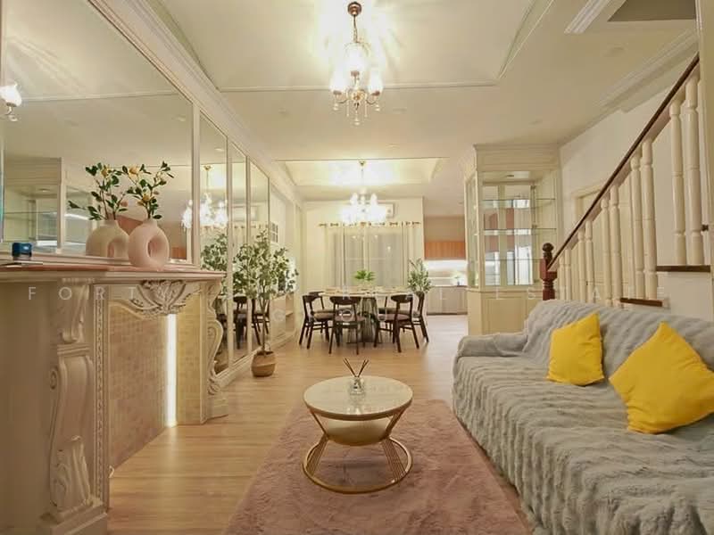 Baan Klang Krung Rama 3, Bangkok, Yan Nawa Road, Chong Nonsi, Yan Nawa, Bangkok, 3 Bedrooms, 250 sqm, Townhouse For Rent, by Forty-Six Real Estate Group, 500489310 - DDproperty.com