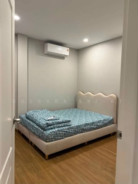 undefined, Bangkok, Khlong Song Ton Nun, Lat Krabang, Bangkok, 4 Bedrooms, 252 sqm, Single Detached House For Rent, by Bussara Sri-At, 500489321 - DDproperty.com
