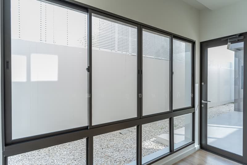 Portraitr Rama 9-New Krungthep Kreetha, Bangkok, 189 Kanchanaphisek Road, Saphan Sung, Bangkok, 4 Bedrooms, 367 sqm, Single Detached House For Sale, by สุรพัฒน์ ภูธนากิจ, 500489379 - DDproperty.com