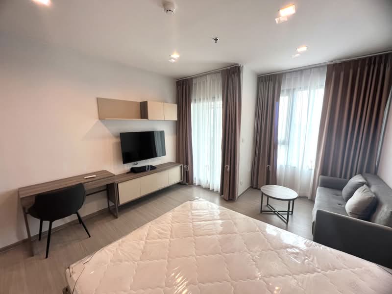 Life Sathorn Sierra, Bangkok, Ratchaphruek Rd, Talat Plu, Thon Buri, Bangkok, 1 Bedroom, 28 sqm, Condo For Sale, by ธีรดนย์ ชาวปากน้ำ, 500489391 - DDproperty.com