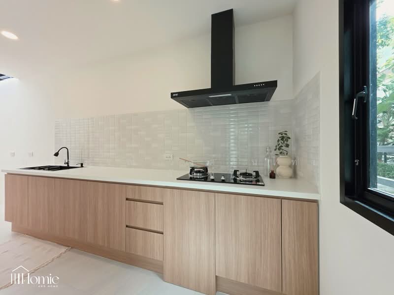 Baan Fah Piyarom - Lumlukka Klong 6, Pathum Thani, Lam Luk Ka Road, Khlong 6 (Exit), Bung Kham Proi, Lam Luk Ka, Pathum Thani, 4 Bedrooms, 120 sqm, Townhouse For Sale, by นภัสศรณ์ วงศ์สินไทยกร (นันท์), 500489401 - DDproperty.com