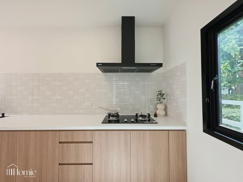 Baan Fah Piyarom - Lumlukka Klong 6, Pathum Thani, Lam Luk Ka Road, Khlong 6 (Exit), Bung Kham Proi, Lam Luk Ka, Pathum Thani, 4 Bedrooms, 120 sqm, Townhouse For Sale, by นภัสศรณ์ วงศ์สินไทยกร (นันท์), 500489401 - DDproperty.com