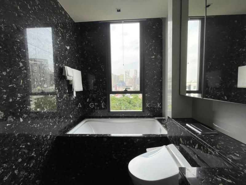 BEATNIQ Sukhumvit 32, Bangkok, Soi Sukhumvit 32, Sukhumvit Road, Khong Tan, Khlong Toei, Bangkok, 1 Bedroom, 58 sqm, Condo For Rent, by Agentbkk, 500489403 - DDproperty.com