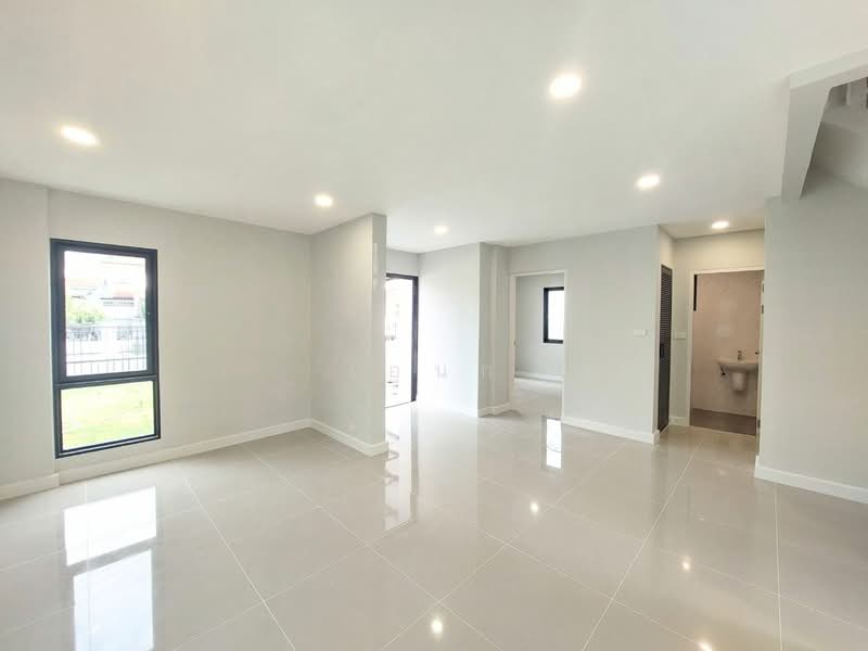 Neighborhome Watcharaphon : เนเบอร์โฮม วัชรพล, กรุงเทพ, ถนนสุขาภิบาล 5, สามวาตะวันออก, คลองสามวา, กรุงเทพ, 157 ตร.ม., บ้านเดี่ยว ขาย, โดย เอนก, 500489409 - DDproperty.com