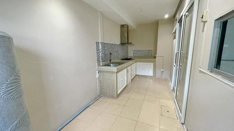 Areeya The Color 1, Bangkok, Lat Pla Khao Road, Chorake Bua, Lat Phrao, Bangkok, 3 Bedrooms, 155 sqm, Townhouse For Rent, by อรุณ อเนกคุณะ, 500489416 - DDproperty.com