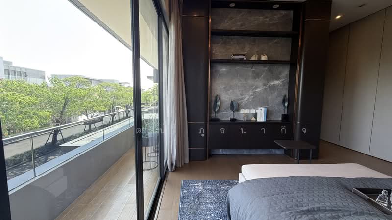 Lake Legend Bangna-Suvarnabhumi, Samut Prakan, Soi King Kaew 37, Rachathewa, Bang Plee, Samut Prakan, 4 Bedrooms, 391 sqm, Single Detached House For Sale, by สุรพัฒน์ ภูธนากิจ, 500489419 - DDproperty.com