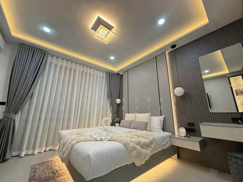Jomtien Sweet Condotel 2, Chon Buri (Pattaya), Thappraya Road, Nong Pru, Bang Lamung (Pattaya), Chon Buri (Pattaya), 1 Bedroom, 32 sqm, Condo For Sale, by เดชาประสิทธิ์ ดีเวียงดลเดช, 500489435 - DDproperty.com