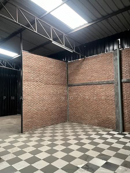 ให้เช่าโกดัง รัตนาธิเบศร์ (Rattanathibet) 636 ตร.ม. 159 ตร.วา, Nonthaburi, Bang Kra So, Muang Nonthaburi, Nonthaburi, , 636 sqm, Warehouse/Factory For Rent, by Tida phanthonglarptawee, 500489439 - DDproperty.com