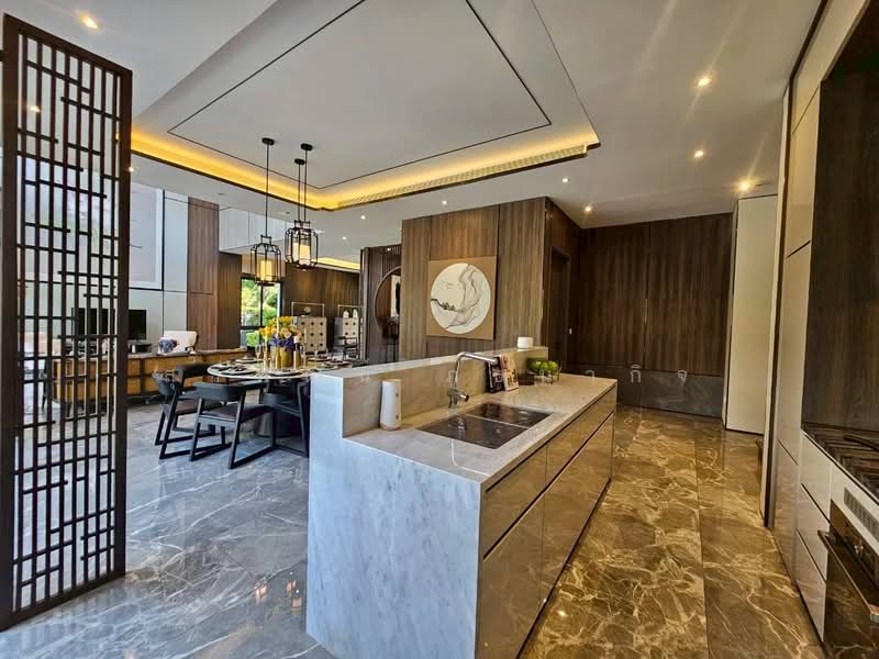 Lake Legend Bangna-Suvarnabhumi, Samut Prakan, Soi King Kaew 37, Rachathewa, Bang Plee, Samut Prakan, 4 Bedrooms, 489 sqm, Single Detached House For Sale, by สุรพัฒน์ ภูธนากิจ, 500489441 - DDproperty.com