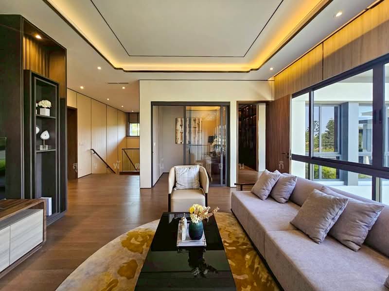 Lake Legend Bangna-Suvarnabhumi, Samut Prakan, Soi King Kaew 37, Rachathewa, Bang Plee, Samut Prakan, 4 Bedrooms, 489 sqm, Single Detached House For Sale, by สุรพัฒน์ ภูธนากิจ, 500489441 - DDproperty.com
