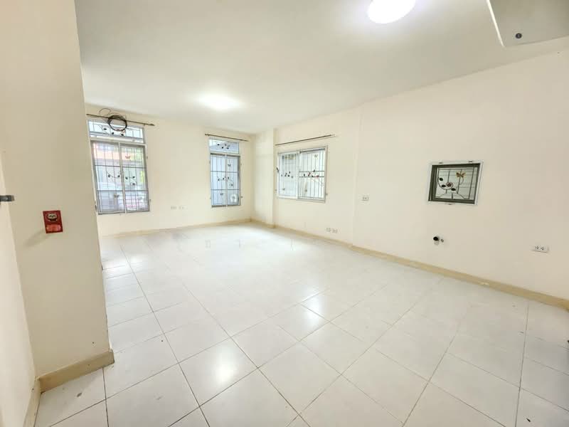 Habitia Wongwaen-Ramindra, Bangkok, Liap Khlong Song Road, Bang Chun, Khlong Sam Wa, Bangkok, 3 Bedrooms, 112 sqm, Townhouse For Sale, by อรุชา (แจง), 500489452 - DDproperty.com