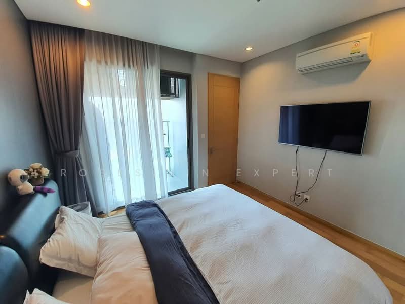 The Breeze Narathiwas, Bangkok, 198 Narathiwat Ratchanakarin Road, Chong Nonsi, Yan Nawa, Bangkok, 1 Bedroom, 45 sqm, Condo For Rent, by Rosesirin Expert, 500489455 - DDproperty.com