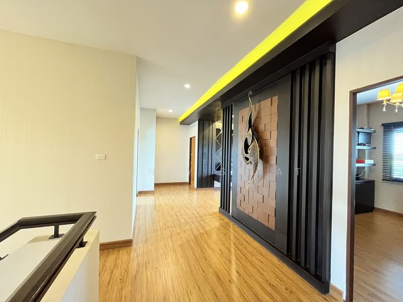 Ban Waen, Hang Dong District, Chiang Mai, Ban Waen, Hang Dong, Chiang Mai, 4 Bedrooms, 374 sqm, Single Detached House For Rent, by Surat Premsri, 500489458 - DDproperty.com