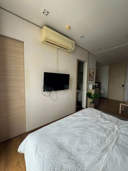 Park Origin Phrom Phong (Park 24), Bangkok, 68 Soi Sukhumvit 24, Khong Tan, Khlong Toei, Bangkok, 1 Bedroom, 30 sqm, Condo For Rent, by Rattanaporn Khamlit, 500489472 - DDproperty.com