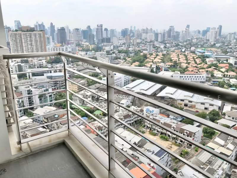 Le Luk Condominium : เลอ ลักซ์ คอนโดมิเนียม, กรุงเทพ, 1599 291 ถ.สุขุมวิท, พระโขนงเหนือ, วัฒนา, กรุงเทพ, 53 ตร.ม., คอนโด ให้เช่า, โดย Forty-Six Real Estate Group, 500489491 - DDproperty.com