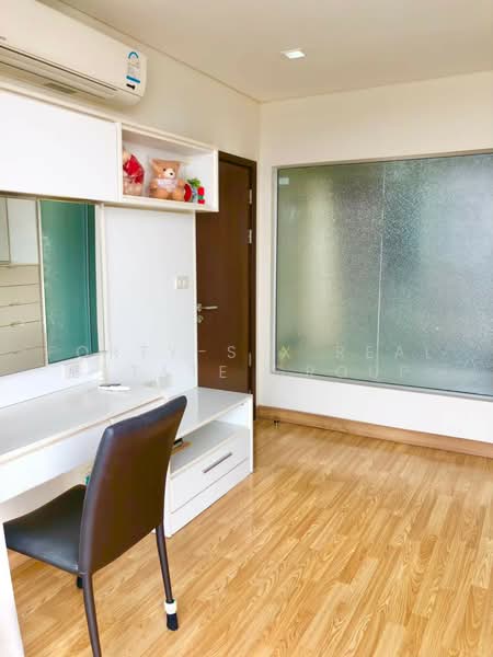 Le Luk Condominium, Bangkok, 1599 291 Sukhumvit Rd, Phra Kanong Nua, Watthana, Bangkok, Studio, 53 sqm, Condo For Rent, by Forty-Six Real Estate Group, 500489491 - DDproperty.com