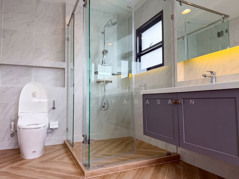 Setthasiri Don Mueang, Bangkok, 289 Soi Choet Wutthakat 9/1, Si Khan, Don Mueang, Bangkok, 5 Bedrooms, 383 sqm, Single Detached House For Rent, by Airada Parasarn, 500489497 - DDproperty.com