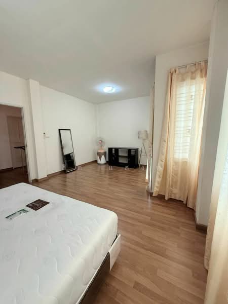 ให้เช่าทาวน์โฮมพร้อมอยู่ ม.เดอะเซ็นทรัล ศรีราชา, Chon Buri (Pattaya), Surasak, Si Racha, Chon Buri (Pattaya), 3 Bedrooms, 80 sqm, Townhouse For Rent, by Dusit Saengfa, 500489513 - DDproperty.com