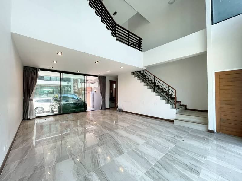 Home Office for Rent Srinakarin – Si Dan 11 (Bearing 68), Samut Prakan, Samrong Nua, Muang Samut Prakarn, Samut Prakan, 3 Bedrooms, 285 sqm, Townhouse For Rent, by ณปภัช ธวงค์ไพ, 500489533 - DDproperty.com