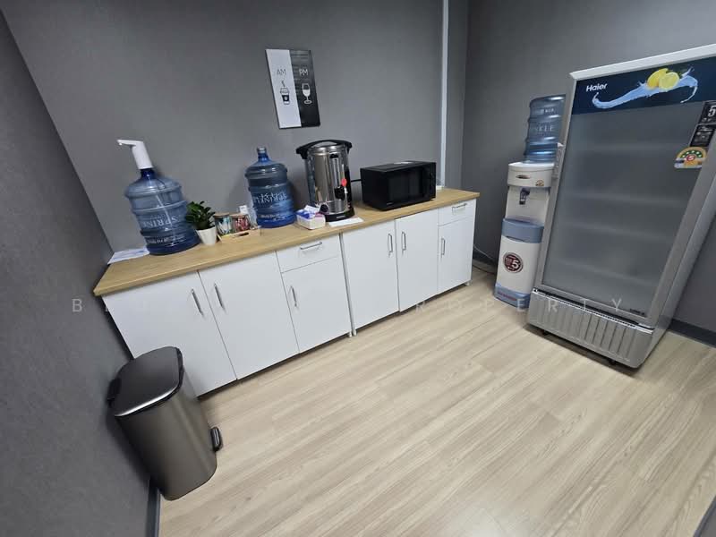 Sermmit Office Building, กรุงเทพ, คลองเตยเหนือ, วัฒนา, กรุงเทพ, 25 ตร.ม., สำนักงาน ให้เช่า, โดย Blueprint.property, 500489557 - DDproperty.com