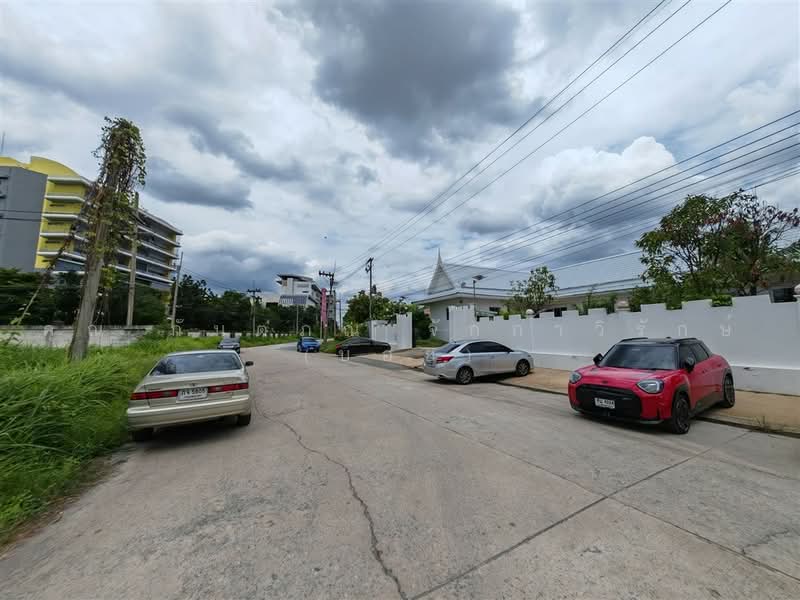 ที่ดินเปล่า 97 ตร.ว. ที่ดิน หมู่บ้านมหามกุฏ พุทธมณฑล นครปฐม, นครปฐม, ถนนบรมราชชนนี, ศาลายา, พุทธมณฑล, นครปฐม, 388 ตร.ม., ที่ดิน ขาย, โดย คุณ กันตภณ จักกาวิรักษ์ (บอย), 500489564 - DDproperty.com