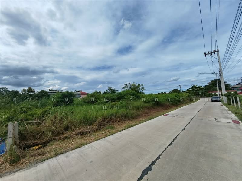 ที่ดินเปล่า 588 ตร.ว. ที่ดิน ใกล้สราญรมย์ รีสอร์ต ซอยบางกระทึก12/3 นครปฐม, Nakhon Pathom, ถนนพุทธมณฑล สาย4, Bang Krathuk, Sam Phran, Nakhon Pathom, , 2,352 sqm, Land For Sale, by คุณ กันตภณ จักกาวิรักษ์ (บอย), 500489570 - DDproperty.com