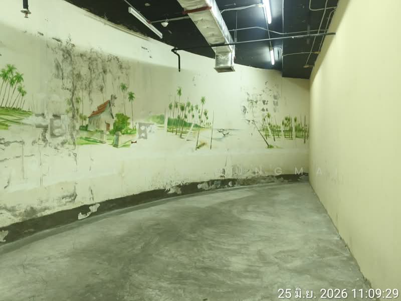 Space for Rent in Chitlom G Floor BTS Walk Distance Ideal for Clinic, Hi-End Retail Shop, กรุงเทพ, ลุมพินี, ปทุมวัน, กรุงเทพ, 391 ตร.ม., พื้นที่ขายของ ให้เช่า, โดย Chutinun Mungmai, 500489588 - DDproperty.com