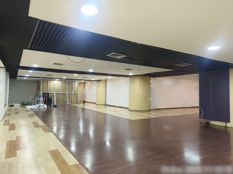 Space for Rent in Chitlom G Floor BTS Walk Distance Ideal for Clinic, Hi-End Retail Shop, Bangkok, Lumphini, Pathum Wan, Bangkok, , 391 sqm, Retail Space For Rent, by Chutinun Mungmai, 500489588 - DDproperty.com