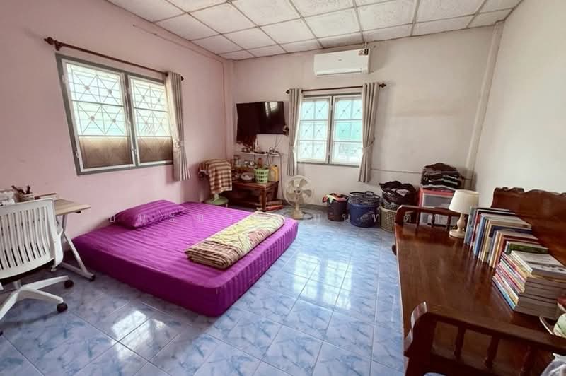 ซอยคลองหกตะวันออก 68, Pathum Thani, Khlong Hok, Khlong Luang, Pathum Thani, 2 Bedrooms, 272 sqm, Single Detached House For Sale, by ชนะชาติ นนท์ตา, 500489596 - DDproperty.com