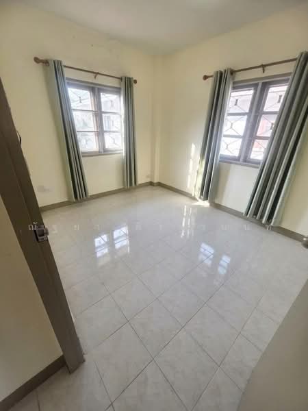 Flora Ville Park City Suwinthawong, Bangkok, Suwinthawong Road, Lam Phak Chi, Nong Chok, Bangkok, 3 Bedrooms, 160 sqm, Single Detached House For Sale, by ณัฐยา ศิริฐานนท์, 500489598 - DDproperty.com
