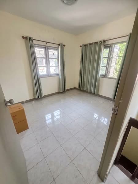 Flora Ville Park City Suwinthawong, Bangkok, Suwinthawong Road, Lam Phak Chi, Nong Chok, Bangkok, 3 Bedrooms, 160 sqm, Single Detached House For Sale, by ณัฐยา ศิริฐานนท์, 500489598 - DDproperty.com