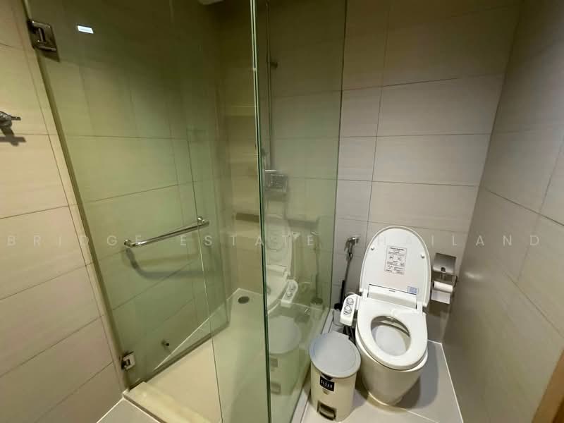 Siri At Sukhumvit, Bangkok, 902 Sukhumvit Road, Phra Kanong, Khlong Toei, Bangkok, 1 Bedroom, 52 sqm, Condo For Rent, by Bridge Estate Thailand, 500489604 - DDproperty.com