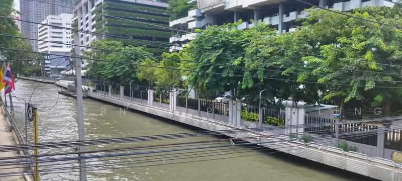 Supalai Park Ekkamai-Thonglor, Bangkok, Petchaburi Road, Bang Kapi, Huai Khwang, Bangkok, 2 Bedrooms, 70 sqm, Condo For Rent, by Sansern Na Patthalung, 500489610 - DDproperty.com