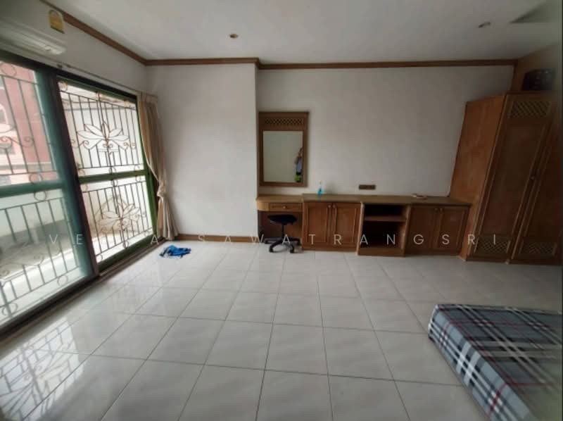 Country Complex Bangna : คันทรี คอมเพล็กซ์ บางนา, กรุงเทพ, ถนนสรรพาวุธ, บางนา, กรุงเทพ, 38 ตร.ม., คอนโด ขาย, โดย Veera Sawatrangsri, 500489634 - DDproperty.com