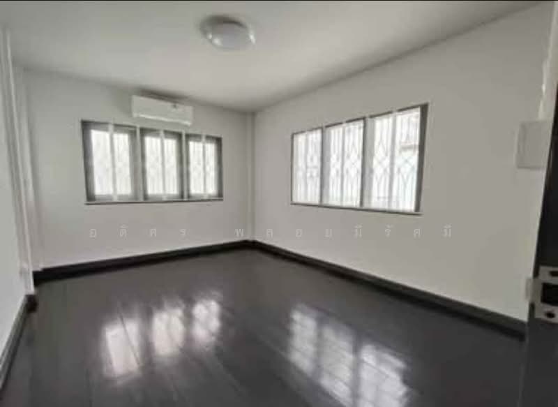 โชคชัย ซอย4, Bangkok, Lat Phrao, Bangkok, 3 Bedrooms, 150 sqm, Single Detached House For Rent, by Adisorn Ploymeerassamee, 500489642 - DDproperty.com