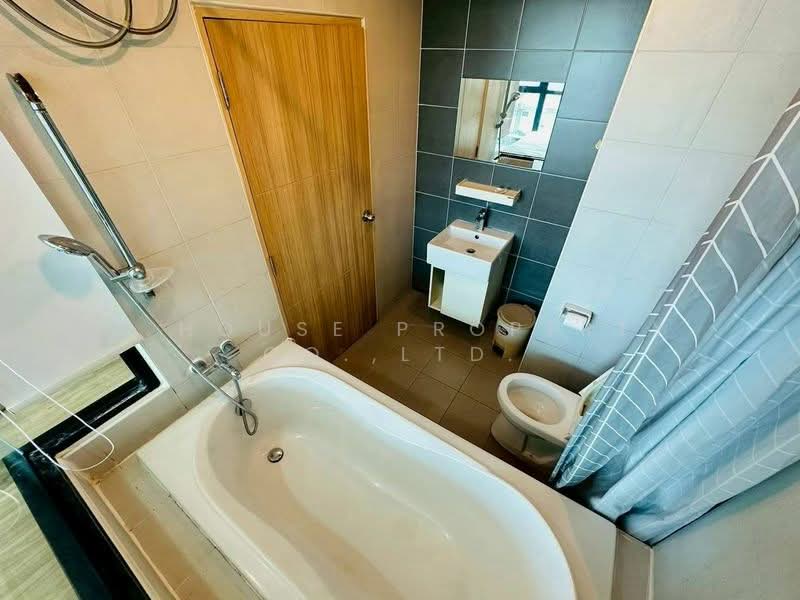 Ladda Plus Sriracha, Chon Buri (Pattaya), 100 Si Racha Nakhon 3, Si Racha, Chon Buri (Pattaya), 1 Bedroom, 48 sqm, Condo For Rent, by A House Property Co.,Ltd., 500489666 - DDproperty.com