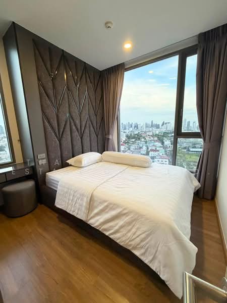 Cloud Thonglor-Phetchaburi, Bangkok, 1986 New Petchaburi Road, Bang Kapi, Huai Khwang, Bangkok, 2 Bedrooms, 38 sqm, Condo For Rent, by Thanida Richy Estate Co., Ltd., 500489681 - DDproperty.com
