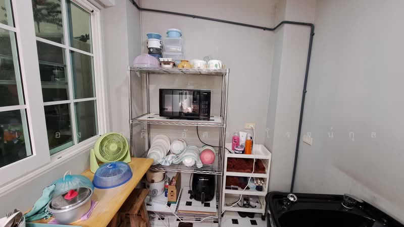โกลเด้นทาวน์ วิภาวดี-แจ้งวัฒนะ, Bangkok, Thung Song Hong, Lak Si, Bangkok, 4 Bedrooms, 117 sqm, Townhouse For Sale, by เรืองศักดิ์ อัศววิโรจน์กุล, 500489737 - DDproperty.com