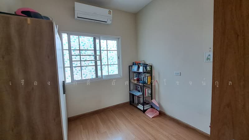โกลเด้นทาวน์ วิภาวดี-แจ้งวัฒนะ, Bangkok, Thung Song Hong, Lak Si, Bangkok, 4 Bedrooms, 117 sqm, Townhouse For Sale, by เรืองศักดิ์ อัศววิโรจน์กุล, 500489737 - DDproperty.com