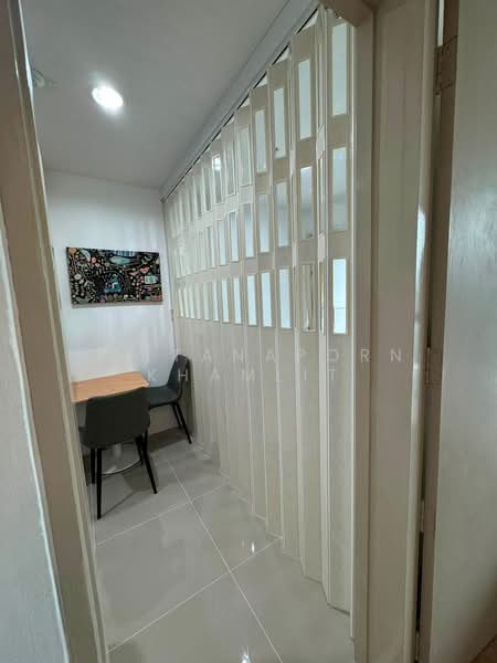 IDEO Ratchada-Huaikwang, Bangkok, 62 Pracharajbumpen Road, Huai Khwang, Bangkok, 1 Bedroom, 35 sqm, Condo For Rent, by Rattanaporn Khamlit, 500489759 - DDproperty.com