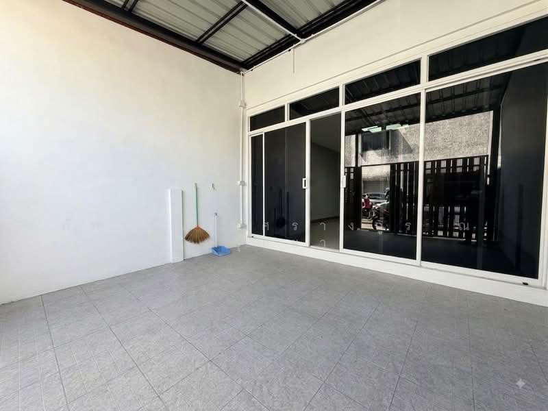 Baan Ranee 2, Bangkok, Chorake Bua, Lat Phrao, Bangkok, 2 Bedrooms, 68 sqm, Townhouse For Sale, by ภัทรนัน อิศรางกูร ณ อยุธยา, 500489760 - DDproperty.com