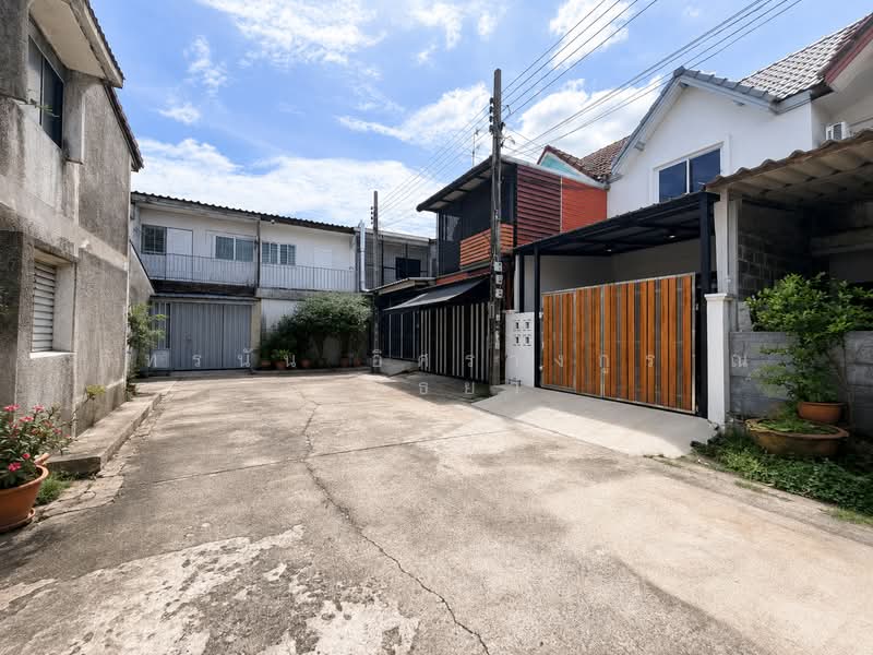 หมู่บ้านราณี 2, กรุงเทพ, จรเข้บัว, ลาดพร้าว, กรุงเทพ, 68 ตร.ม., ทาวน์เฮ้าส์ ขาย, โดย ภัทรนัน อิศรางกูร ณ อยุธยา, 500489760 - DDproperty.com