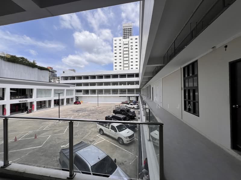 Space for rent Ekkamai, Sukhumvit, Bangkok, Khlong Tan Nua, Watthana, Bangkok, , 24 sqm, Retail Space For Rent, by Sumitara Sampattavanija, 500489762 - DDproperty.com