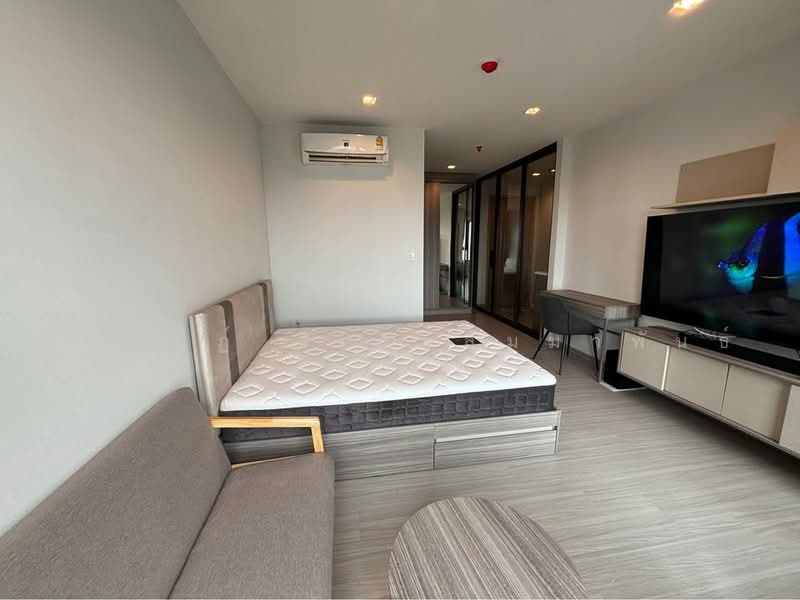 Life Sathorn Sierra, Bangkok, Ratchaphruek Rd, Talat Plu, Thon Buri, Bangkok, 1 Bedroom, 28 sqm, Condo For Rent, by ทศวัฏฏ์ วิเศษสัมมาพันธ์, 500489767 - DDproperty.com