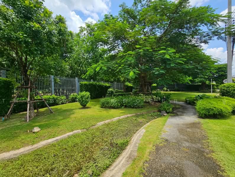 Life In The Garden Rongpo-Motorway : ไลฟ อิน เดอะ การ์เด้น โรงโป๊ะ-มอเตอร์เวย์, ชลบุรี, ซอยบางละมุง 25 (โรงโป๊ะ), ตะเคียนเตี้ย, บางละมุง, ชลบุรี, 176 ตร.ม., บ้านเดี่ยว ขาย, โดย The Best Property ปู, 500489792 - DDproperty.com